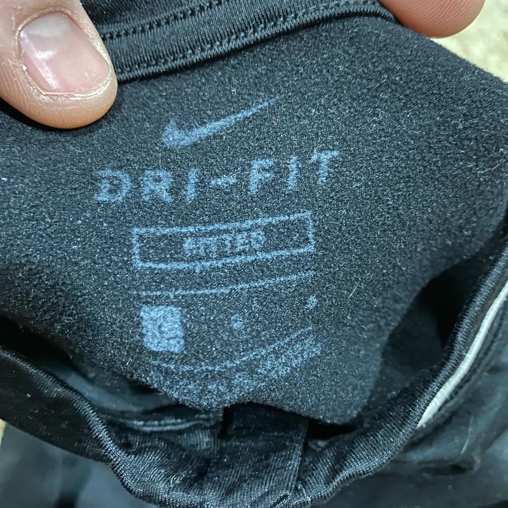 Nike Dri-FIT Black Athletic Top Quarter Zip- Large - Picture 3 of 3